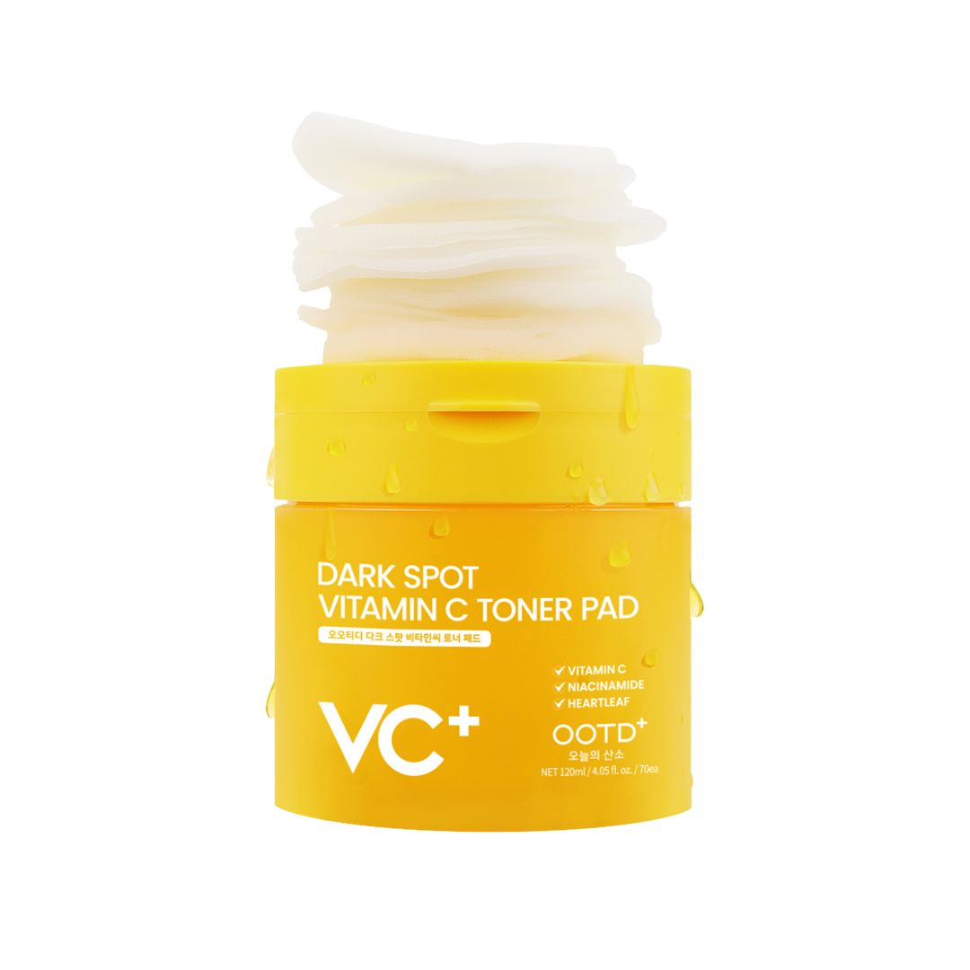 VITAMIN C DARK SPOT TONER PAD (70pads)